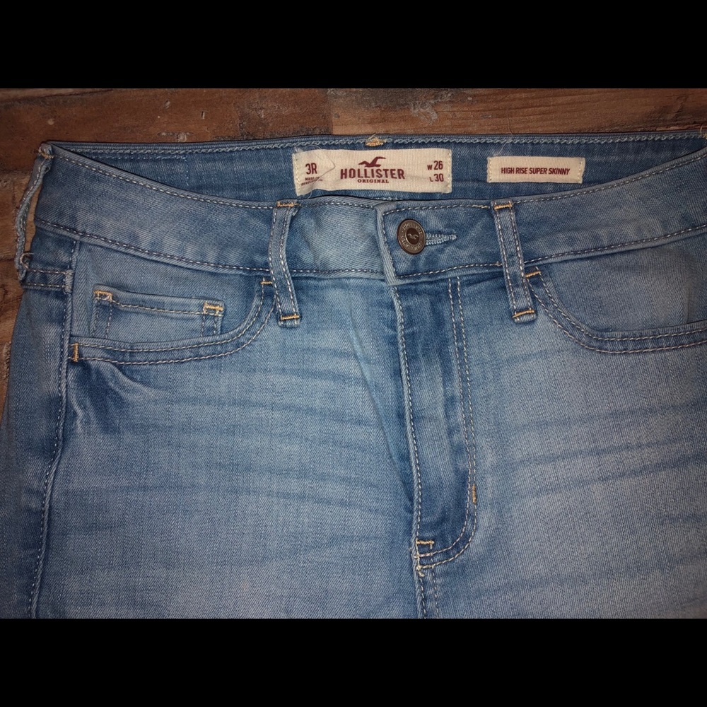 Hollister Jeans